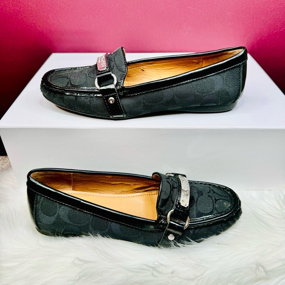 { Coach } : Women's “Felicia” Black Signature Loafers - Picture 2 of 8